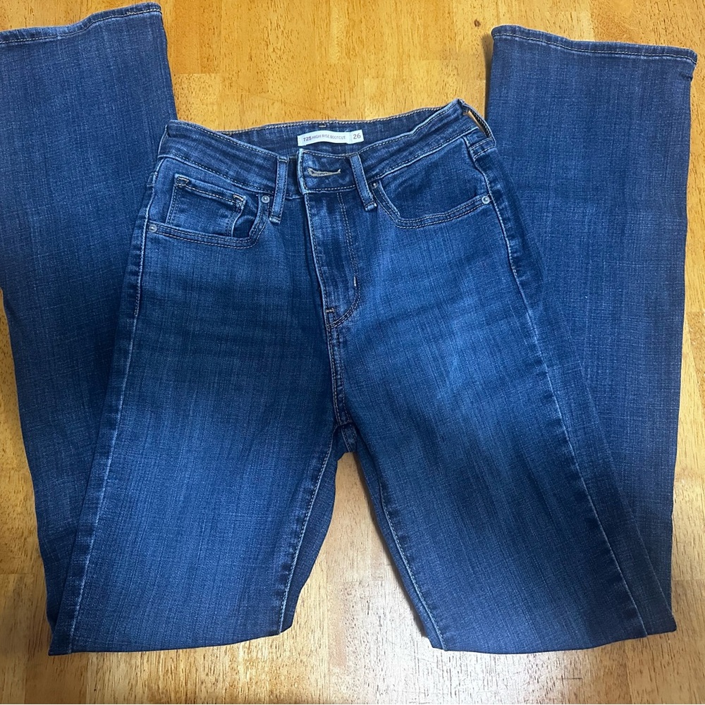 Stylish Indigo Women's Boot Cut Jeans